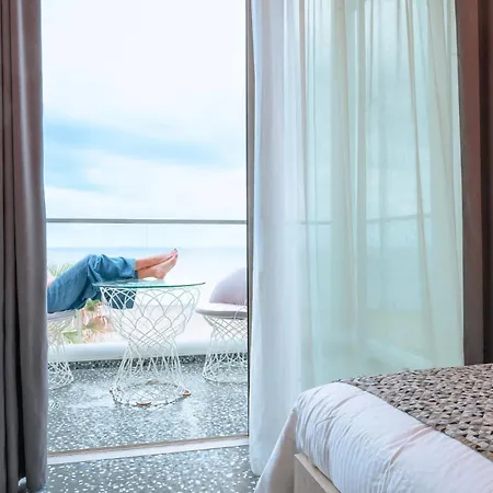 Aparthotel Pearl Seabreeze Rethymno